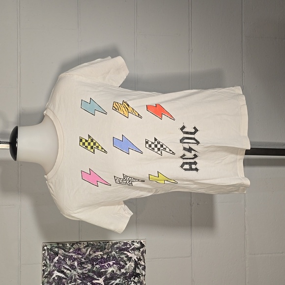 AC/DC Tops - AC/DC lighting bolt t shirt